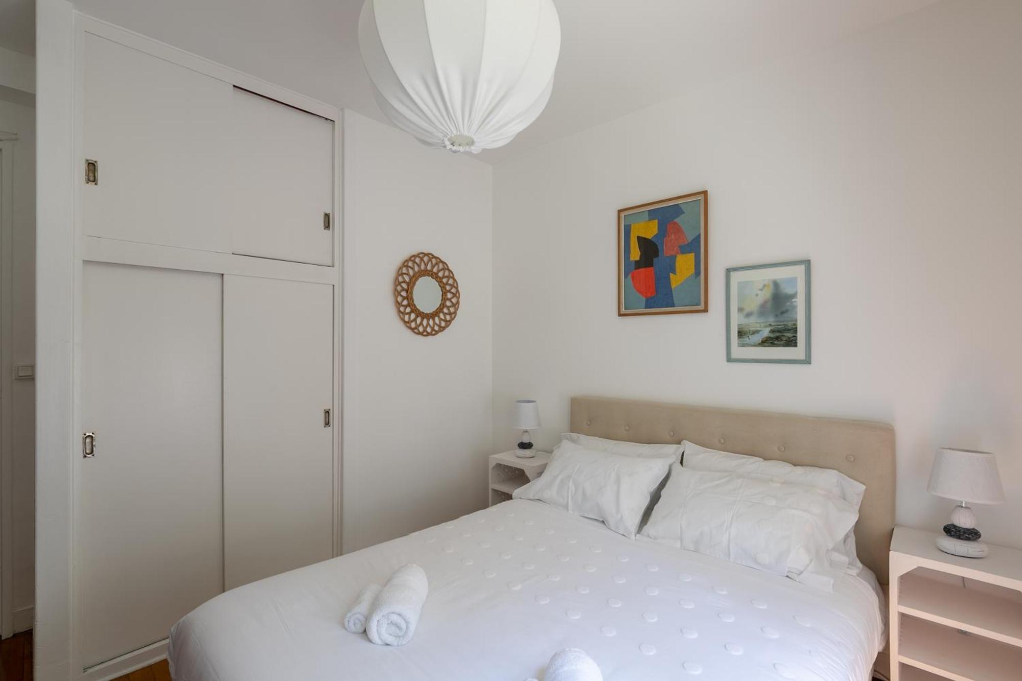 Le Chateaubriand - Calme, Balcon Et Parking Chatenay-Malabry Exterior photo